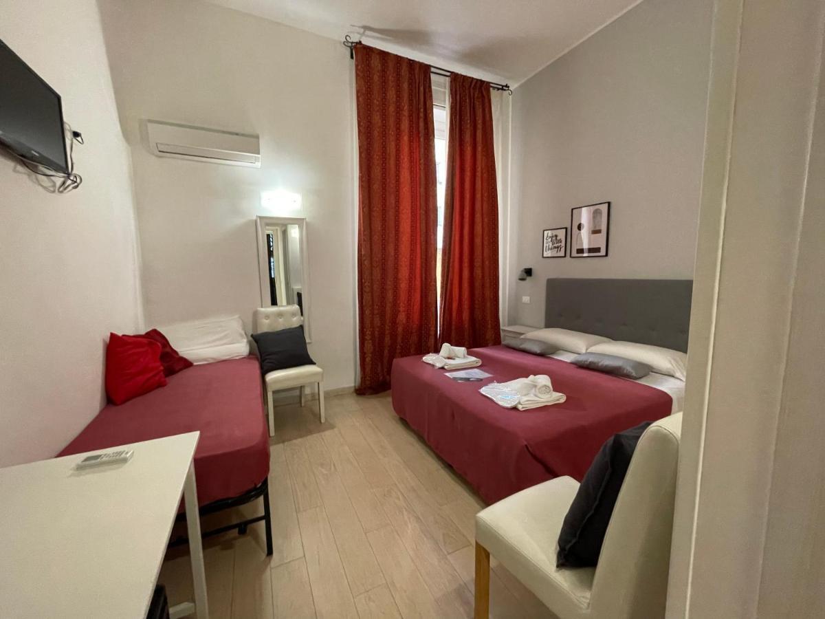Ad Cavour Luxury Rooms - By Ad Roma Eksteriør bilde