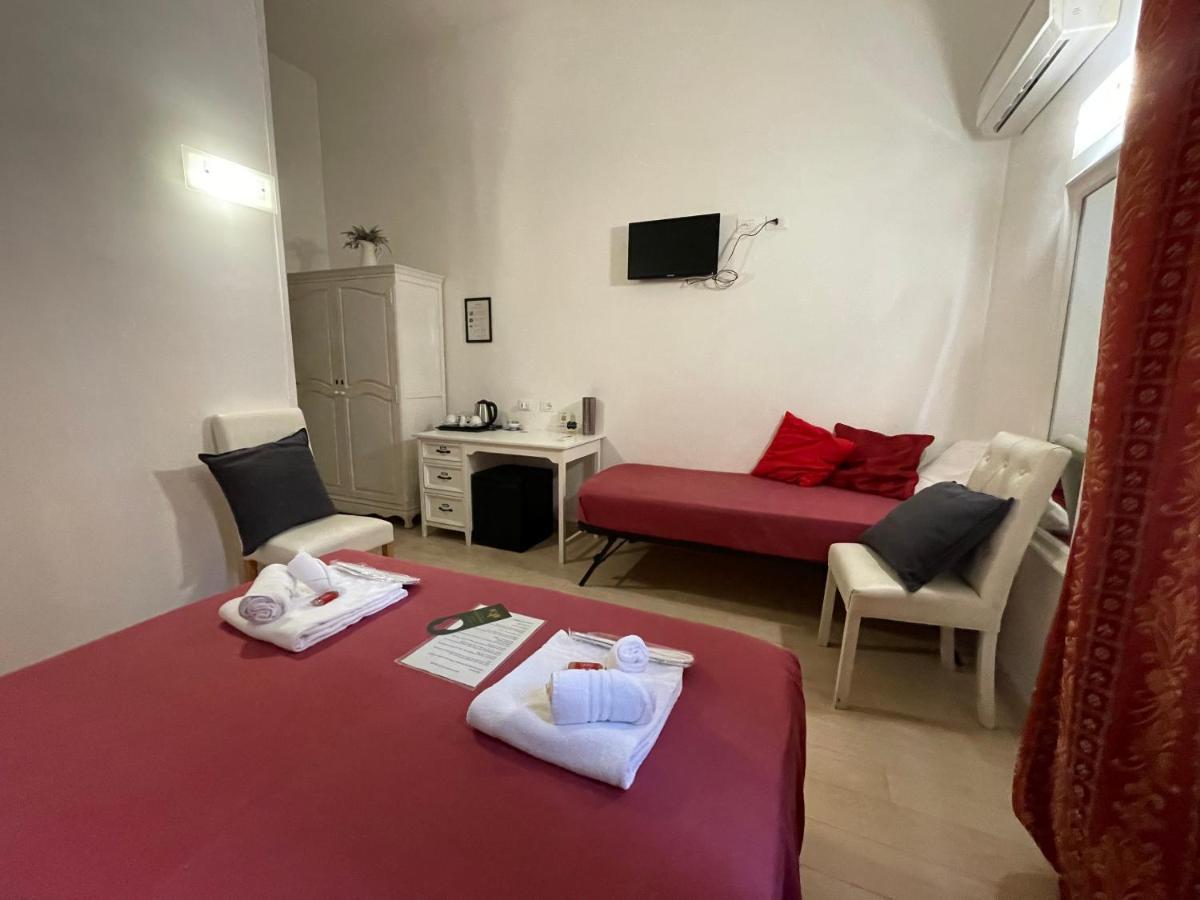 Ad Cavour Luxury Rooms - By Ad Roma Eksteriør bilde