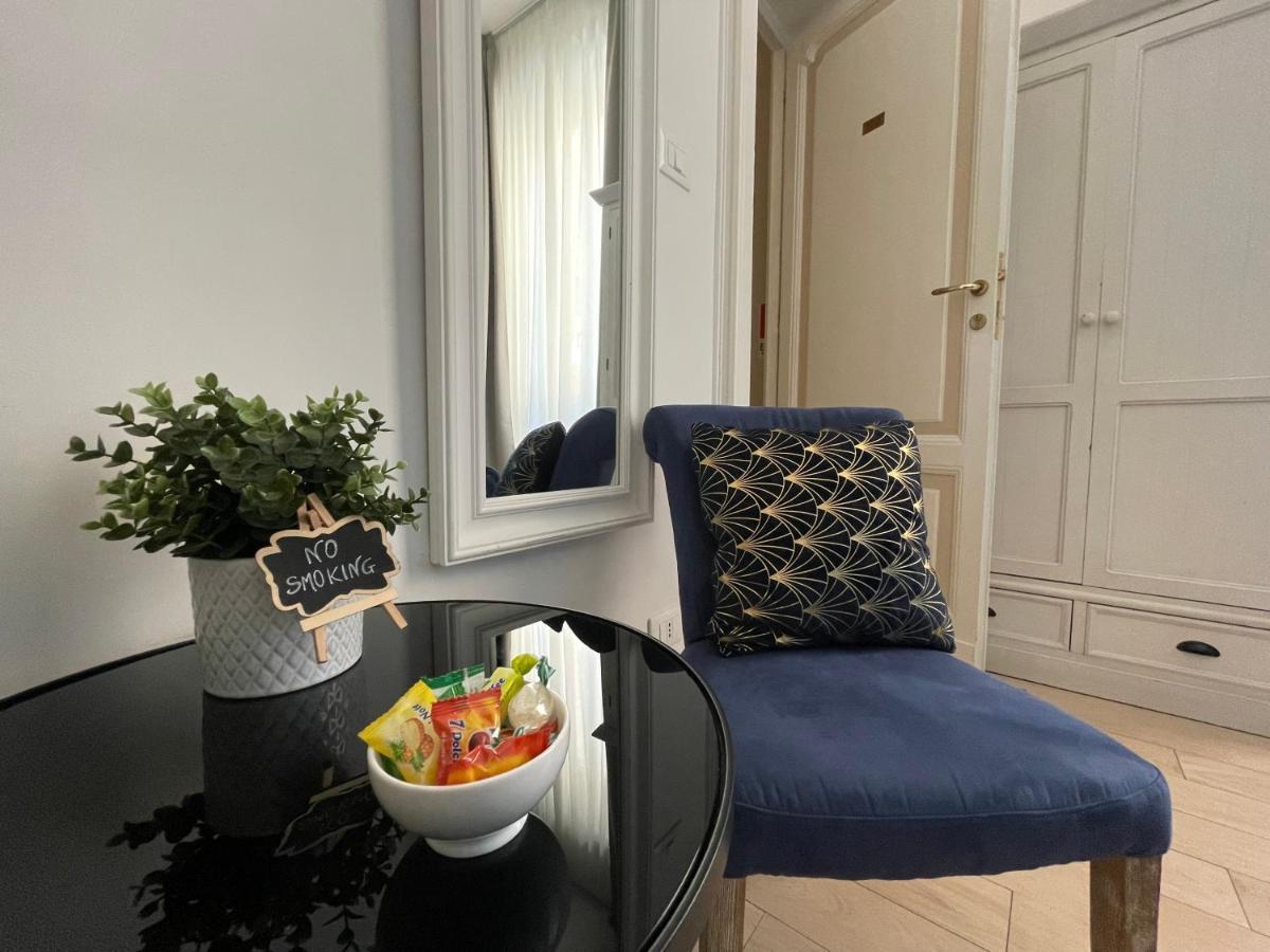 Ad Cavour Luxury Rooms - By Ad Roma Eksteriør bilde