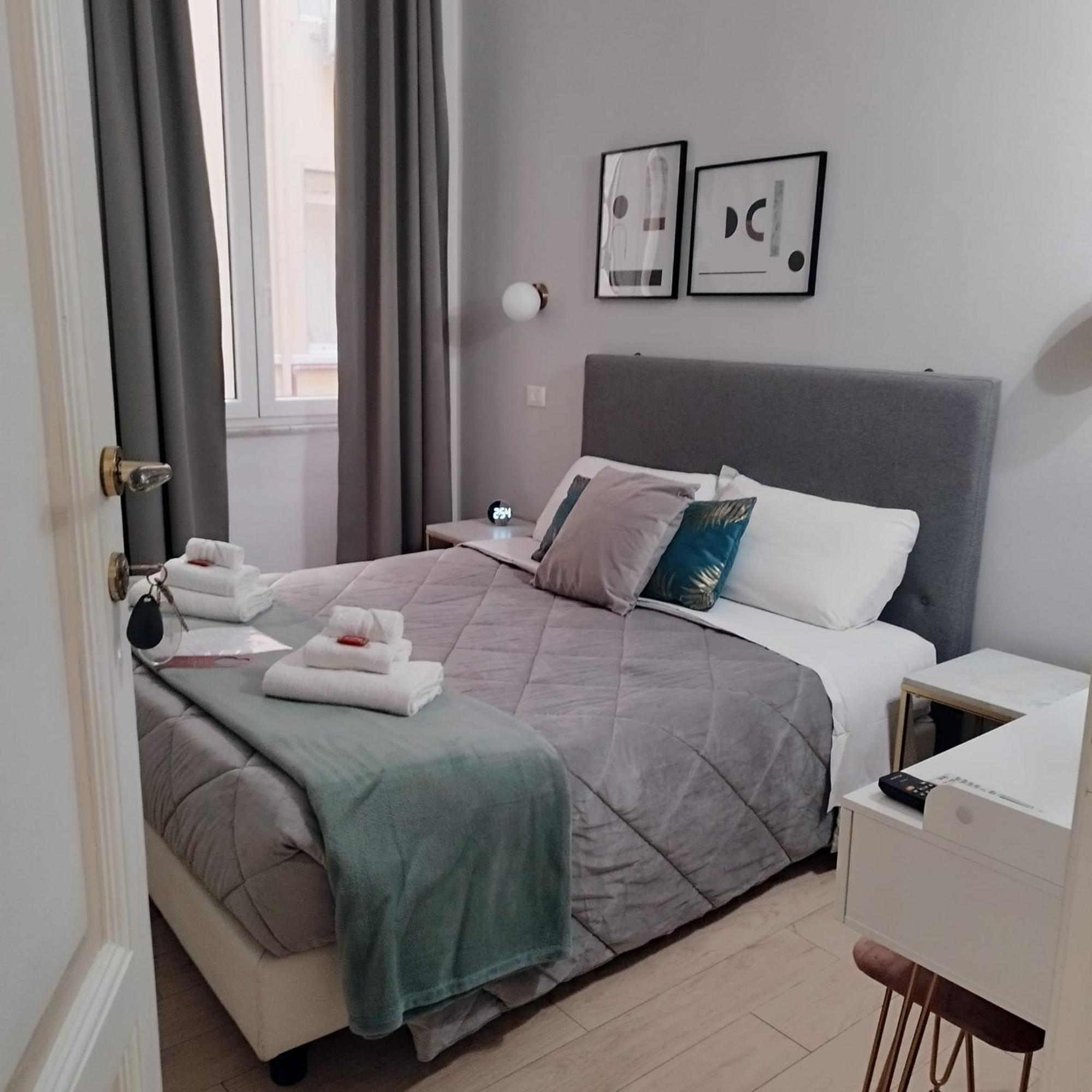 Ad Cavour Luxury Rooms - By Ad Roma Eksteriør bilde